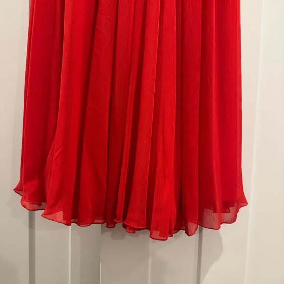 Badgley Mischka Celebrity Gown, Red Chiffon, Size 4 - Picture 8 of 15